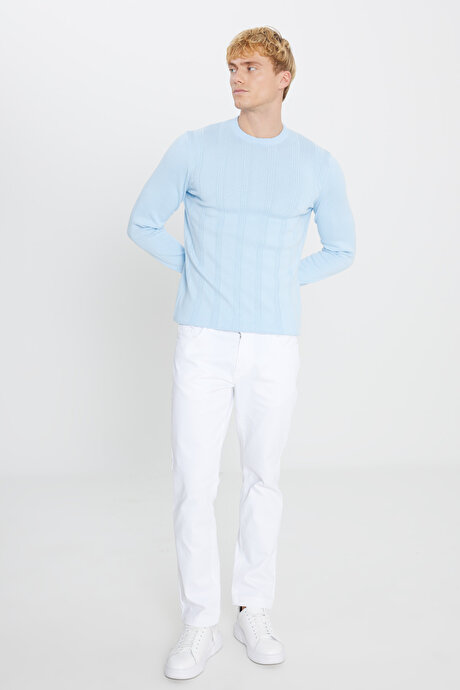 %100 Pamuk Standart Fit Normal Kesim Bisiklet Yaka Jakarlı Triko Buz Mavisi Kazak resmi