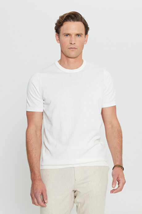 %100 Pamuk Standart Fit Bisiklet Yaka Triko Beyaz Tişört resmi