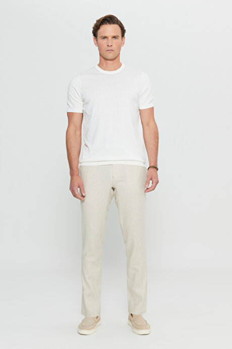 %100 Pamuk Standart Fit Bisiklet Yaka Triko Beyaz Tişört resmi