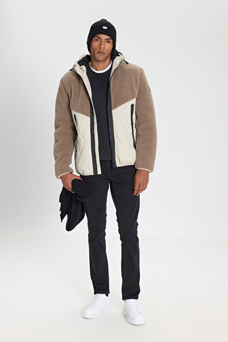 Termometreli Standart Fit Normal Kesim Kapüşon Yaka Fermuarlı Yan Cepli Bej Mont resmi