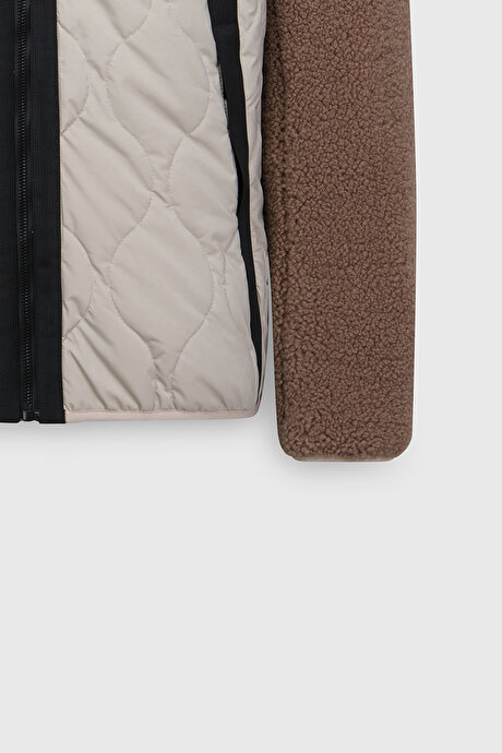 Termometreli Standart Fit Normal Kesim Kapüşon Yaka Fermuarlı Yan Cepli Bej Mont resmi