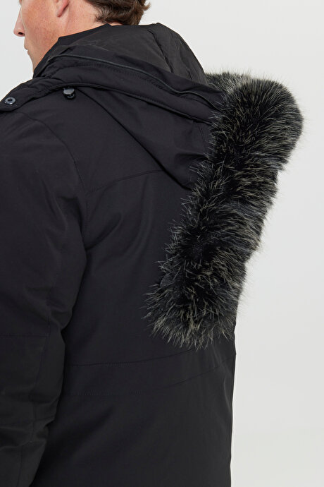 Standart Fit Normal Kesim Çıkma Kürk Kapüşonlu Fermuarlı Yan Cep Kalın Dolgulu Siyah Mont resmi