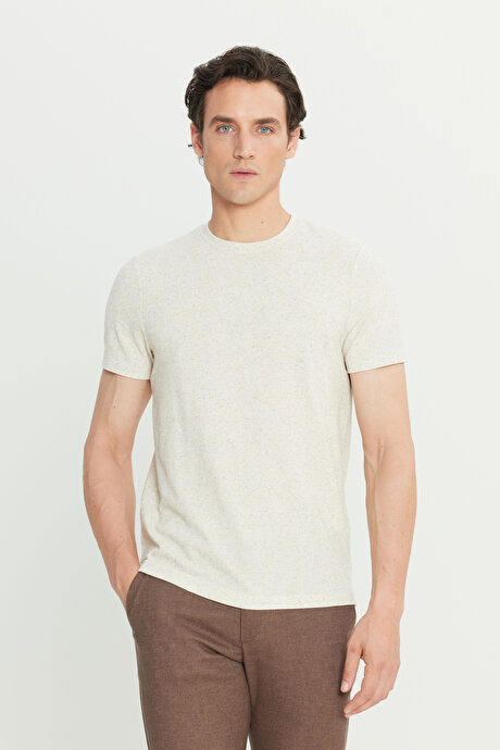 Keten Slim Fit Dar Kesim Bisiklet Yaka Jakarlı Bej Tişört resmi