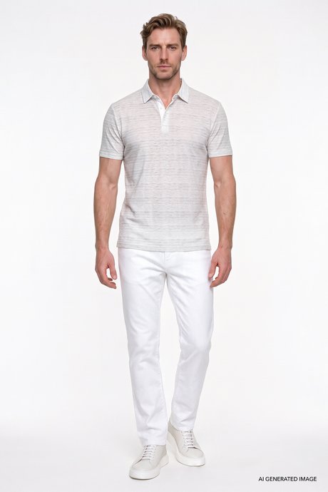 Pamuklu Slim Fit Dar Kesim Polo Yaka Baskılı Ekru Tişört resmi