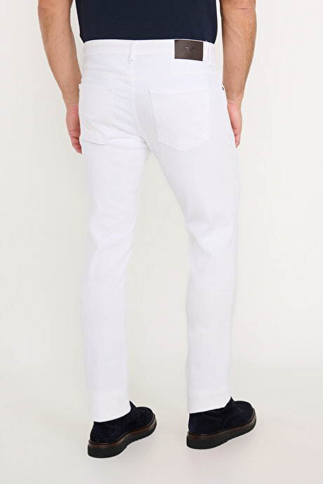 360 Derece Her Yöne Esneyen Rahat Slim Fit Beyaz Pantolon resmi