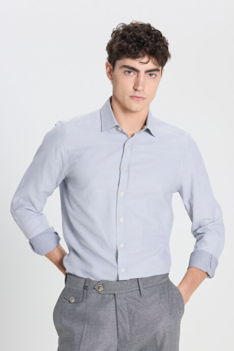 Pamuklu Slim Fit Dar Kesim Klasik Yaka Armürlü Beyaz-Lacivert Gömlek resmi