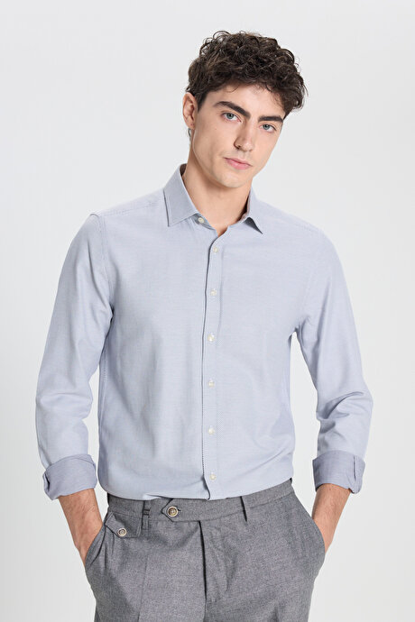 Pamuklu Slim Fit Dar Kesim Klasik Yaka Armürlü Beyaz-Lacivert Gömlek resmi