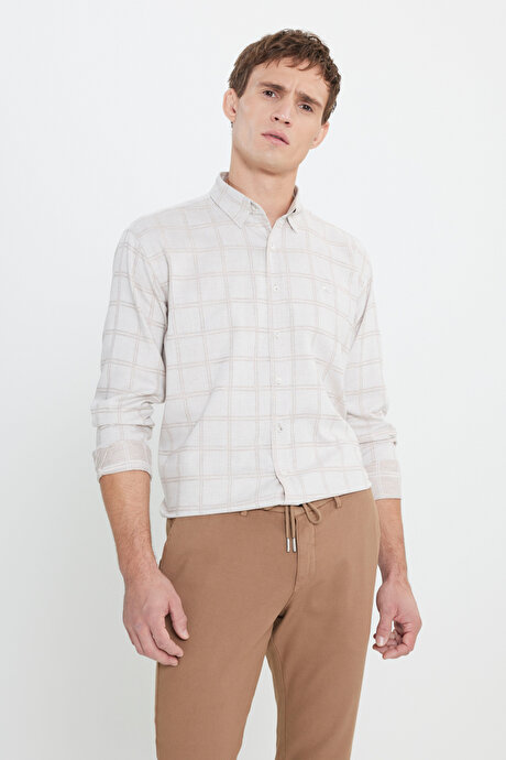 Oxford Regular Fit Rahat Kesim Gizli Düğmeli Yaka Kareli BEJ ACIK KAHVE Gömlek resmi