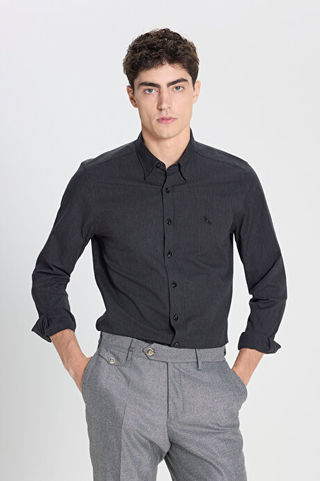 %100 Pamuk Slim Fit Dar Kesim Gizli Düğmeli Yaka Balıksırtı Desenli Antrasit Gömlek resmi