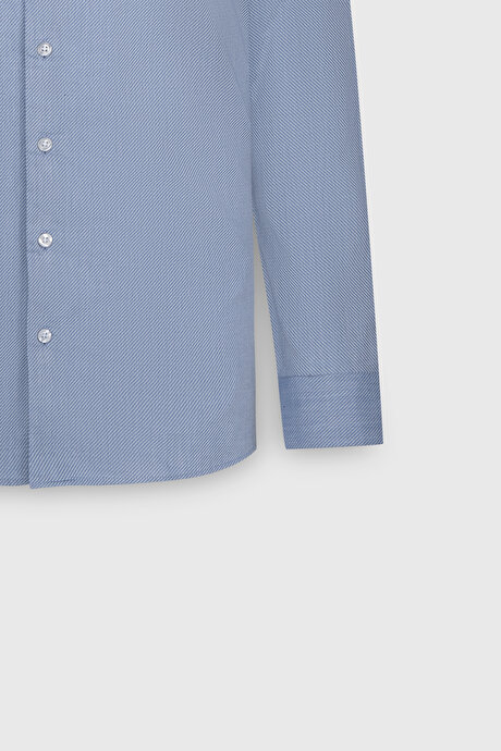 %100 Pamuk Slim Fit Dar Kesim Klasik Yaka Diagonal Desenli Mavi Gömlek resmi