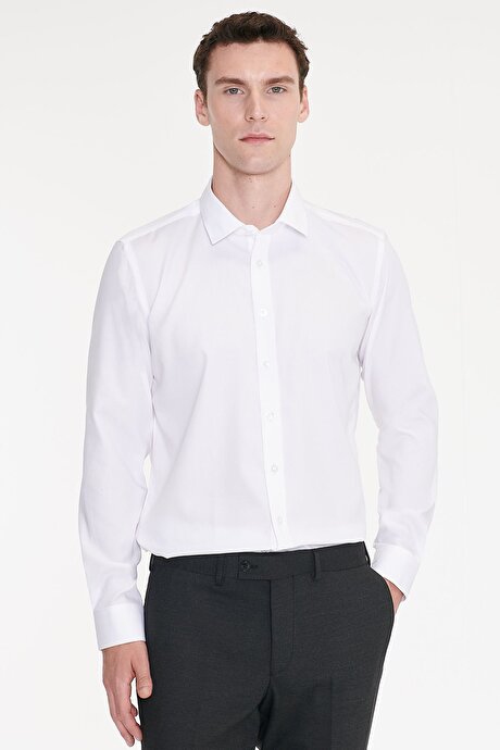 Non-Iron Ütü Gerektirmeyen %100 Pamuk Slim Fit Dar Kesim Klasik Yaka Beyaz Gömlek resmi