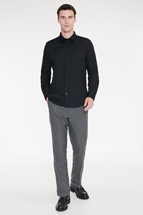 Non-Iron Ütü Gerektirmeyen %100 Pamuk Slim Fit Dar Kesim Klasik Yaka Siyah Gömlek resmi