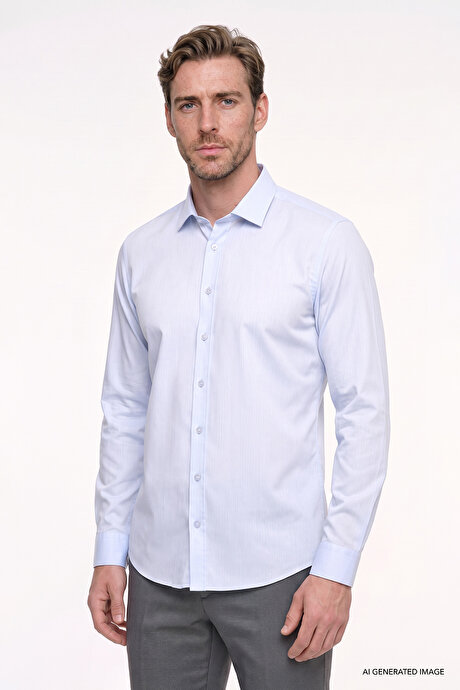Non-Iron Ütü Gerektirmeyen %100 Pamuk Slim Fit Dar Kesim Klasik Yaka Açık Mavi Gömlek resmi