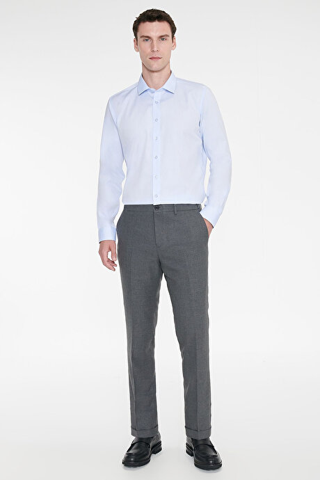 Non-Iron Ütü Gerektirmeyen %100 Pamuk Slim Fit Dar Kesim Klasik Yaka Açık Mavi Gömlek resmi