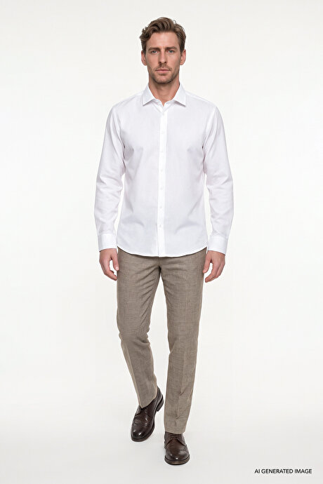 Non-Iron Ütü Gerektirmeyen %100 Pamuk Slim Fit Dar Kesim Klasik Yaka Beyaz Gömlek resmi