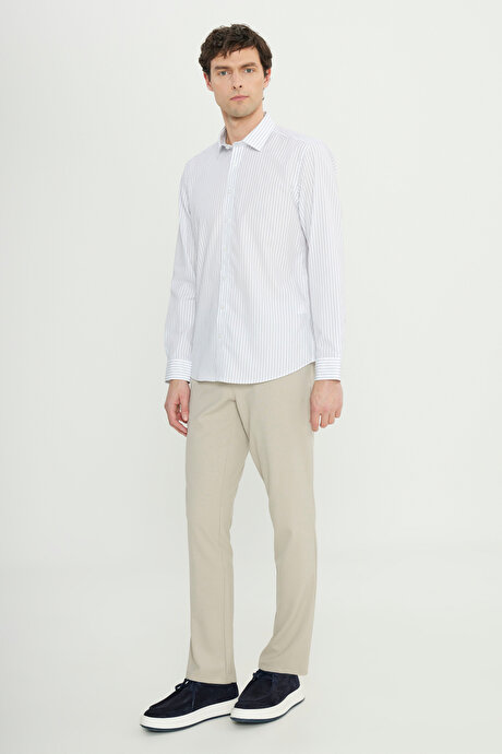 Non-Iron Ütü Gerektirmeyen %100 Pamuk Slim Fit Dar Kesim Klasik Yaka Çizgili Lacivert-Beyaz Gömlek resmi