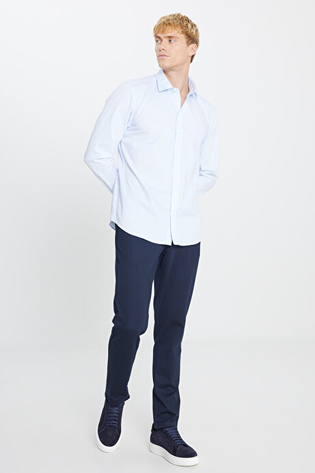 Ütü Gerektirmeyen %100 Pamuk Slim Fit Klasik Yaka Mavi-Beyaz Gömlek resmi