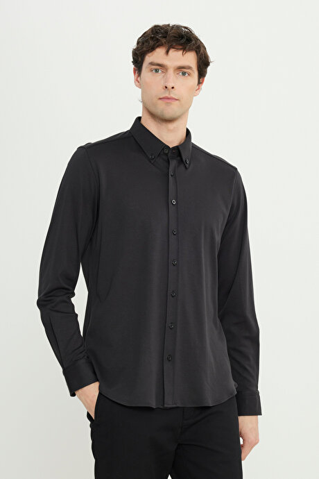 %100 Pamuk Slim Fit Dar Kesim Düğmeli Yaka Örme Siyah Gömlek resmi