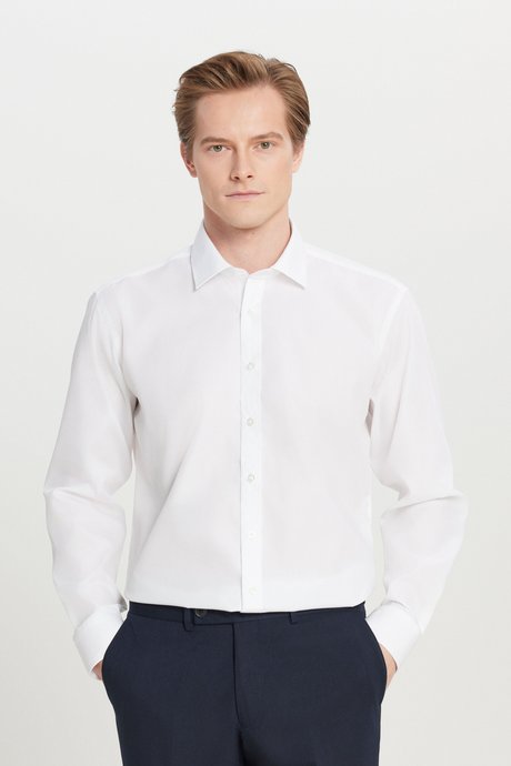 Non-Iron Ütü Gerektirmeyen %100 Pamuk Regular Fit Beyaz Gömlek resmi