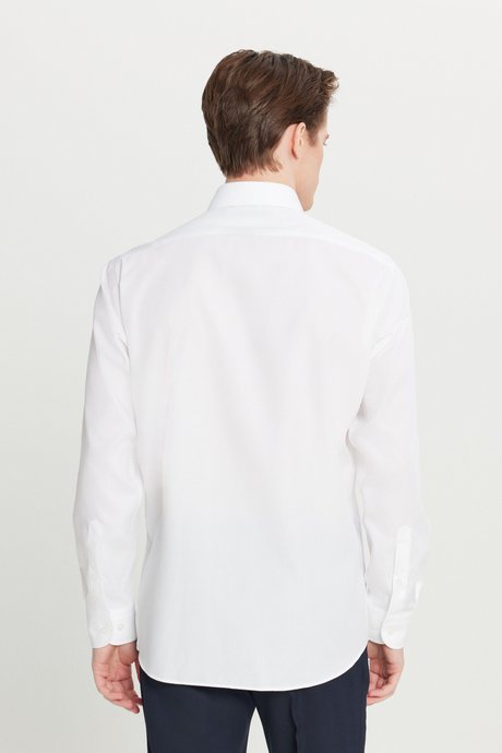 Non-Iron Ütü Gerektirmeyen %100 Pamuk Regular Fit Beyaz Gömlek resmi