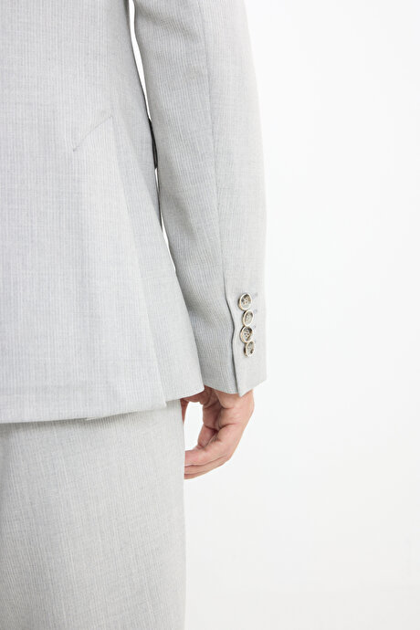Slim Fit Dar Kesim Mono Yaka Çizgili Kapak Cepli Açık Gri Takım Elbise resmi