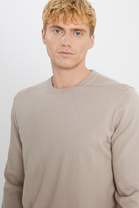 Yünlü Sıcak Tutan Standart Fit Bisiklet Yaka Triko Bej Melanj Kazak resmi