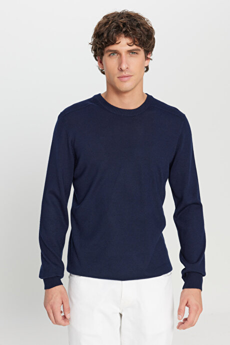 Yünlü Sıcak Tutan Standart Fit Normal Kesim Bisiklet Yaka Triko Lacivert Kazak resmi