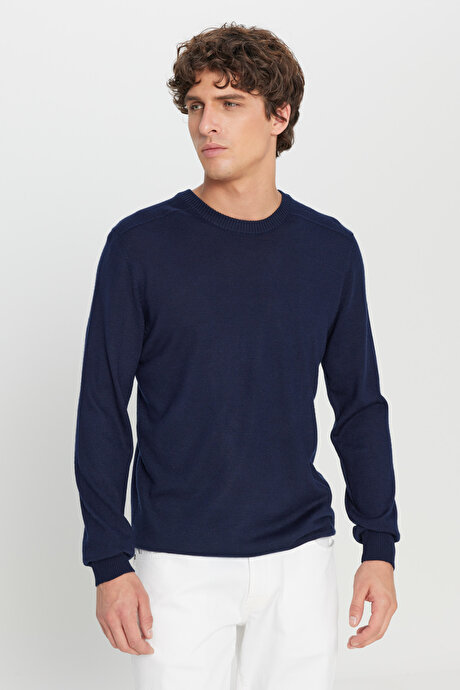 Yünlü Sıcak Tutan Standart Fit Normal Kesim Bisiklet Yaka Triko Lacivert Kazak resmi