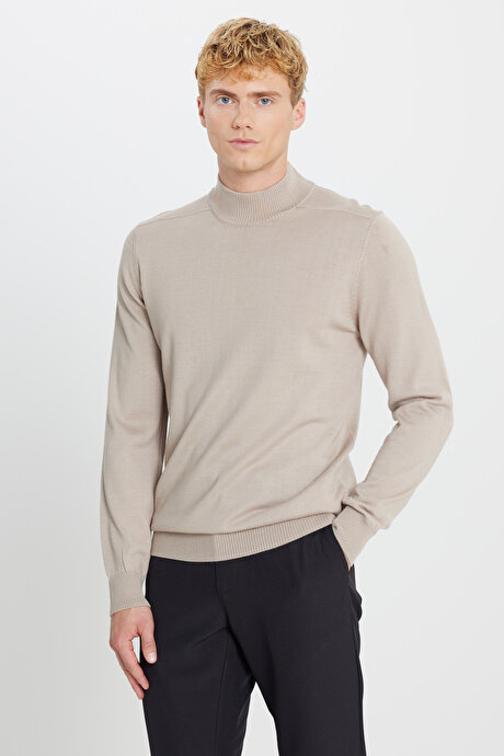 Yünlü Standart Fit Normal Kesim Yarım Balıkçı Yaka Triko Bej Melanj Kazak resmi