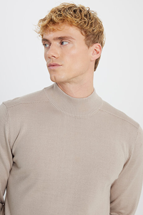 Yünlü Standart Fit Normal Kesim Yarım Balıkçı Yaka Triko Bej Melanj Kazak resmi