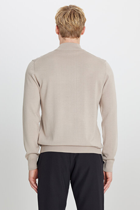 Yünlü Standart Fit Normal Kesim Yarım Balıkçı Yaka Triko Bej Melanj Kazak resmi