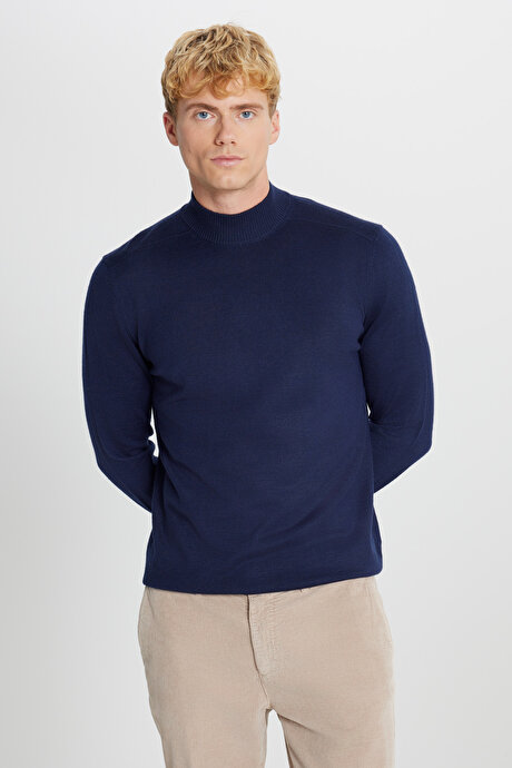 Yünlü Standart Fit Normal Kesim Yarım Balıkçı Yaka Triko Lacivert Kazak resmi