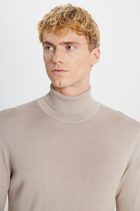 Yünlü Standart Fit Normal Kesim Tam Balıkçı Yaka Triko Bej Melanj Kazak resmi