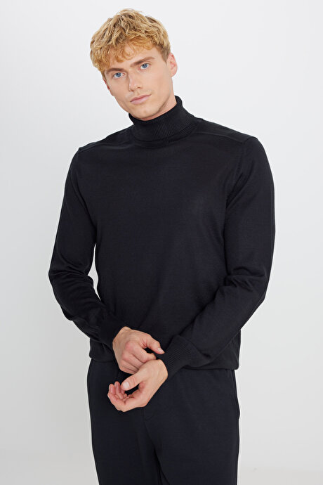 Yünlü Standart Fit Normal Kesim Tam Balıkçı Yaka Triko Siyah Kazak resmi