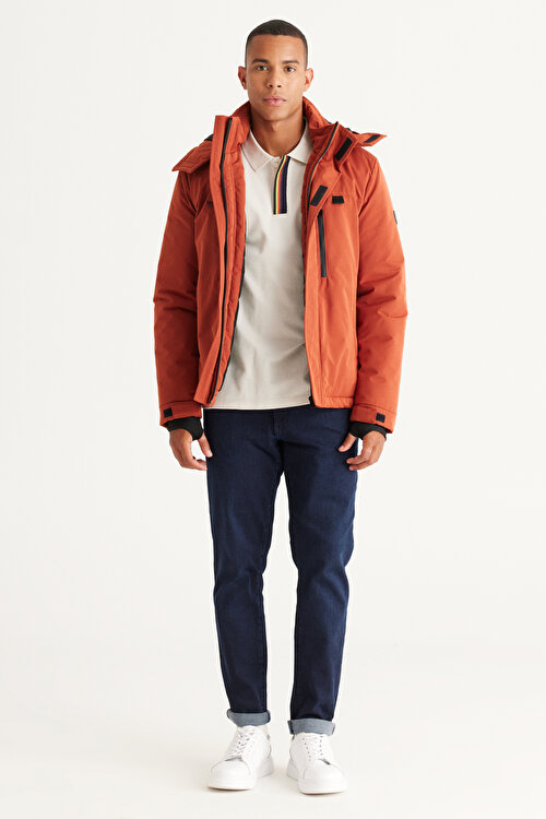 Termometreli Sıcak Tutan Rüzgar Geçirmez Standart Fit Normal Kesim Kapüşonlu Kiremit Mont4A0824100003KMT