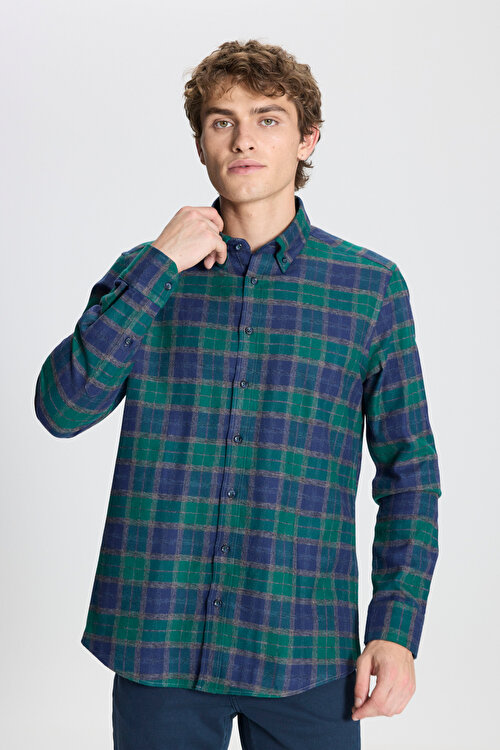 Slim Fit Dar Kesim Düğmeli Yaka %100 Pamuk Ekose Desenli Flanel Oduncu Yeşil-Lacivert Gömlek4A2024100042YLL