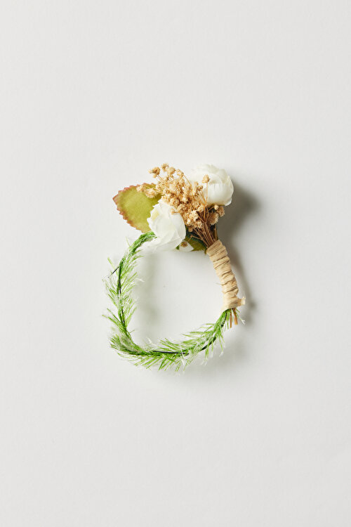 Desenli Beyaz-Bej Yaka Çiçeği4A4223200002BJZ