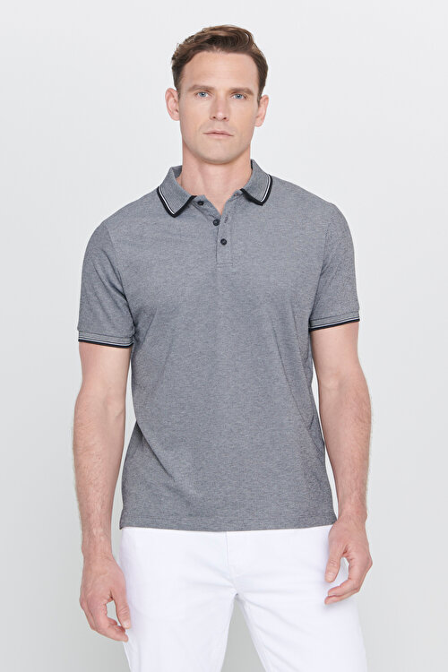 Slim Fit Dar Kesim Kıvrılmaz Polo Yaka Kısa Kollu Siyah Tişört4A4820200047SYH
