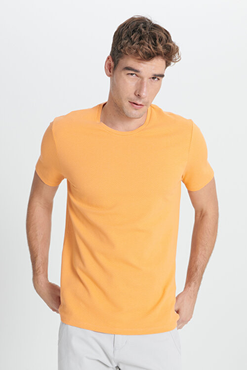 Slim Fit Dar Kesim Bisiklet Yaka Kısa Kollu Yumuşak Tuşeli Basic Kavun İci Tişört4A4823200065KNI