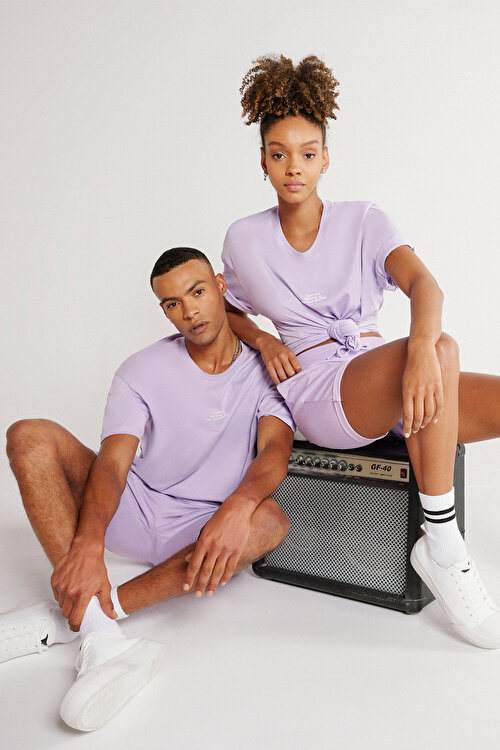 Standart Fit Normal Kesim Pamuklu Cepli Rahat Lila Şort4A9523200203LIL