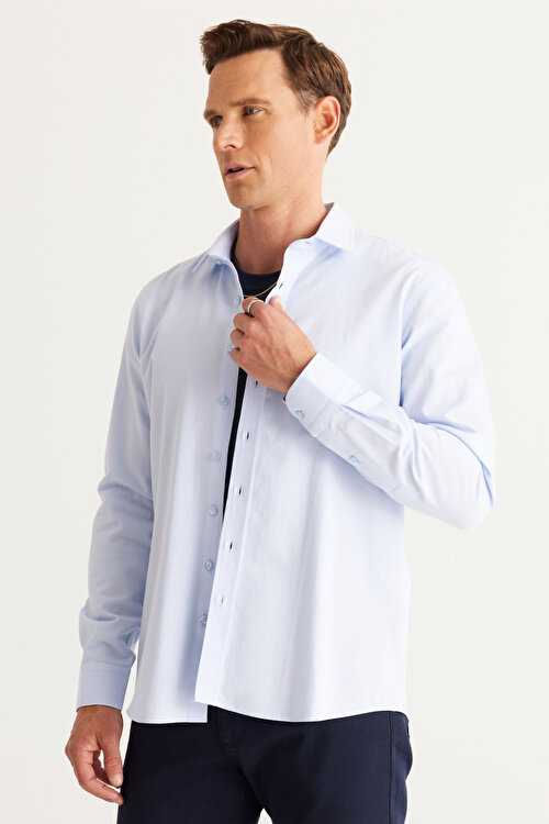 Slim Fit Dar Kesim Klasik Yaka %100 Pamuk Armürlü Açık Mavi Gömlek4C2024100047amv