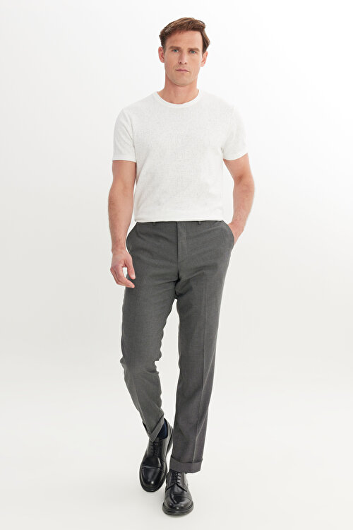 Comfort Fit Rahat Kesim Kuş Gözü Desenli Beli Lastikli Yan Cepli Klasik Siyah PantolonACE001252189SYH