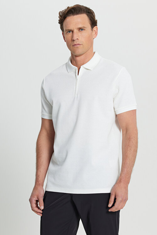 Pamuklu Slim Fit Dar Kesim Polo Yaka Jakarlı Esnek Ekru TişörtACE091252101EKR