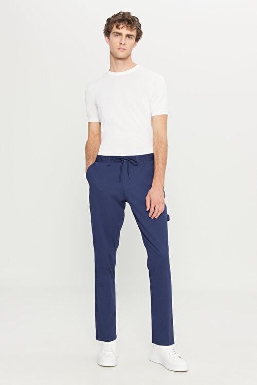 Oversize Bol Kesim Beli Bağlamalı Pamuklu Esnek Armürlü Yan Cepli Lacivert PantolonET0124200026LAC