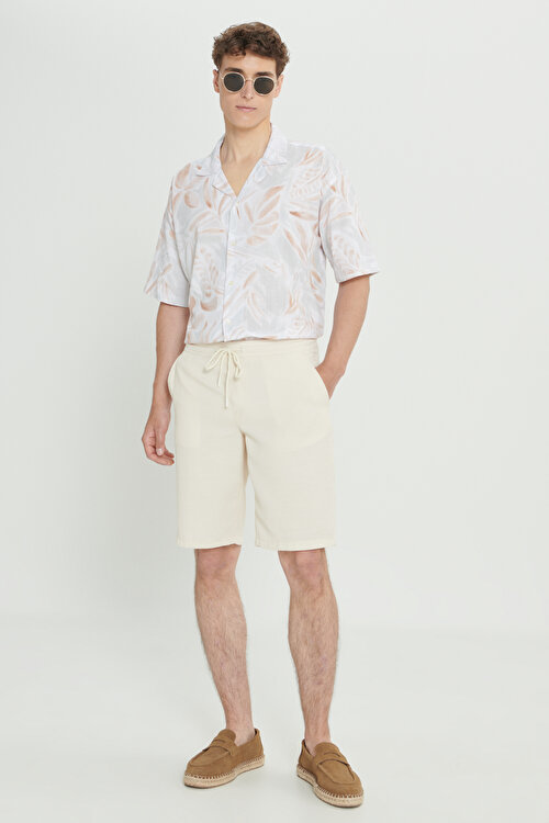 Comfort Fit Rahat Kesim Petek Desenli Yan Cep Pamuklu Bej ŞortET0224200003BEJ