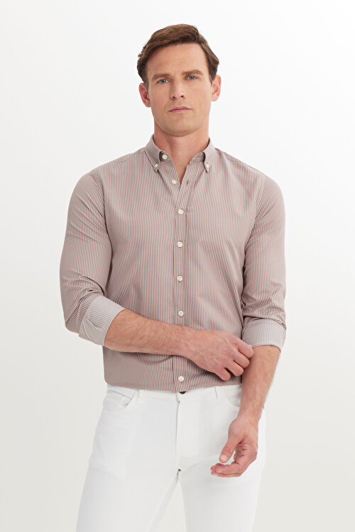 Pamuklu Slim Fit Dar Kesim Düğmeli Yaka Çizgili Kahverengi GömlekETE020252561KHV