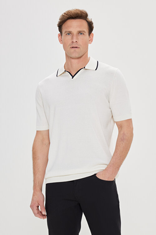 Standart Fit Normal Kesim %100 Pamuk Polo Yaka Beyaz-Siyah TişörtYDC492420010BYS
