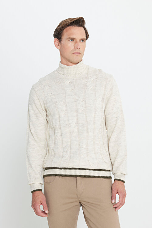 Standart Fit Normal Kesim Tam Balıkçı Yaka Jakarlı Açık Bej KazakYDE492410204ABJ